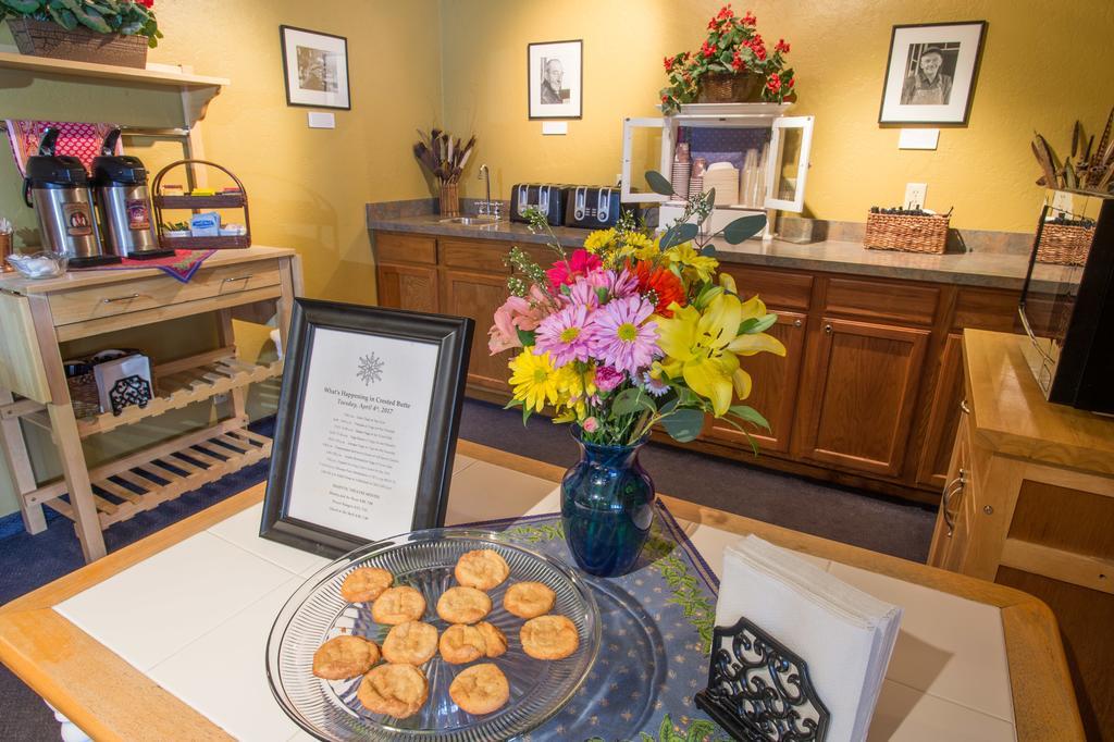 Old Town Inn Crested Butte Bagian luar foto